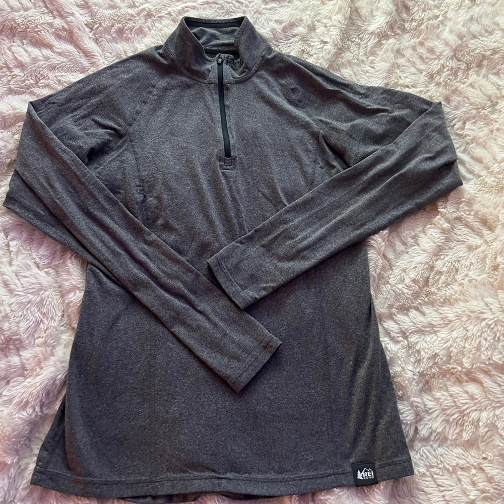 REI- Grey 1/4 zip- Small